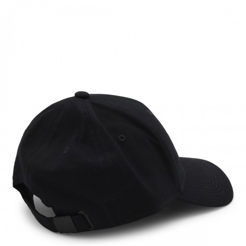 BLACK AND WHITE COTTON HAT