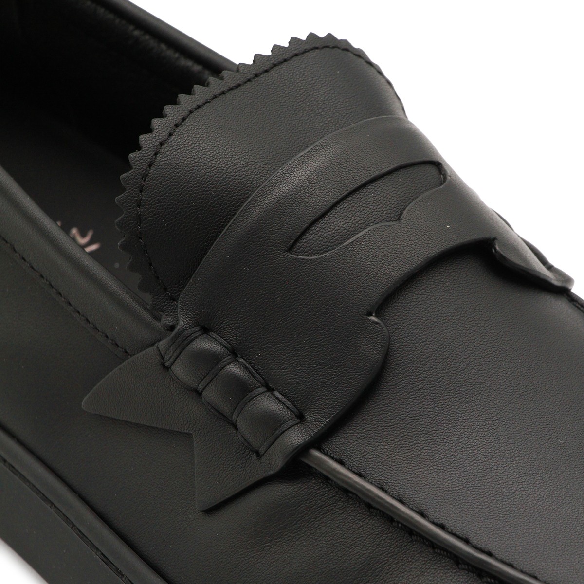 BLACK LEATHER THE HAROLD FLATS