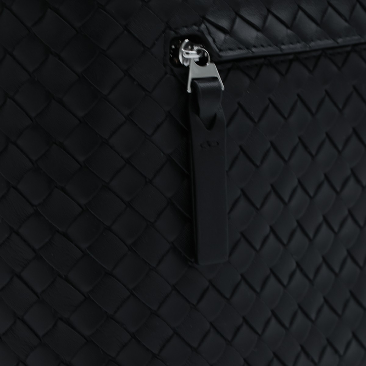 BLACK LEATHER BACKPACK