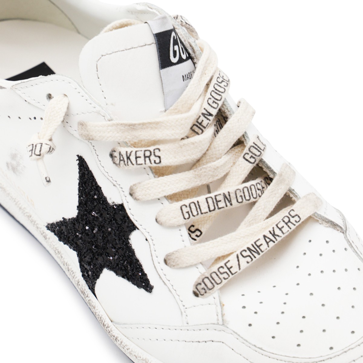 WHITE AND GOLD LEATHER BALL STAR LOW...