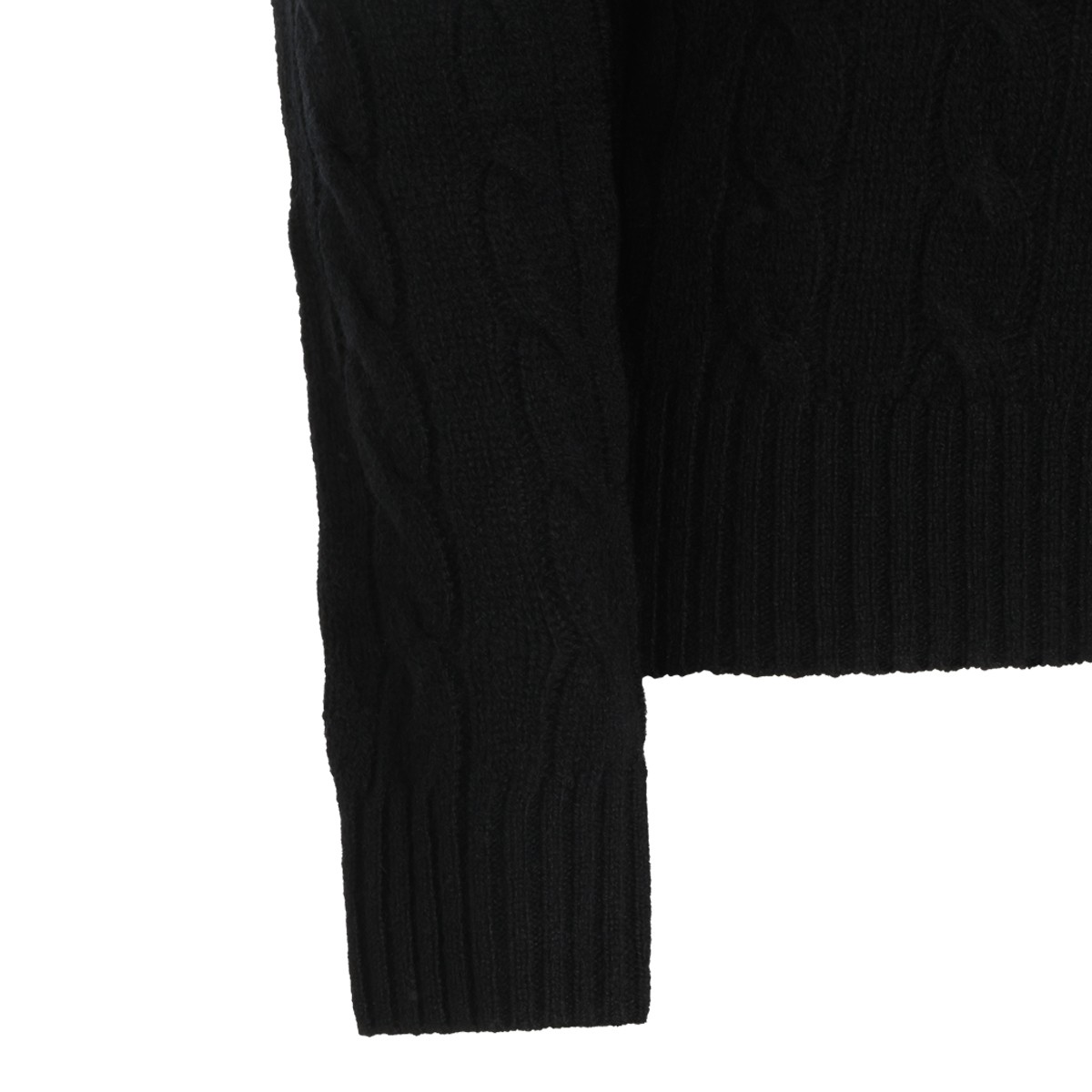 BLACK WOOL KNITWEAR