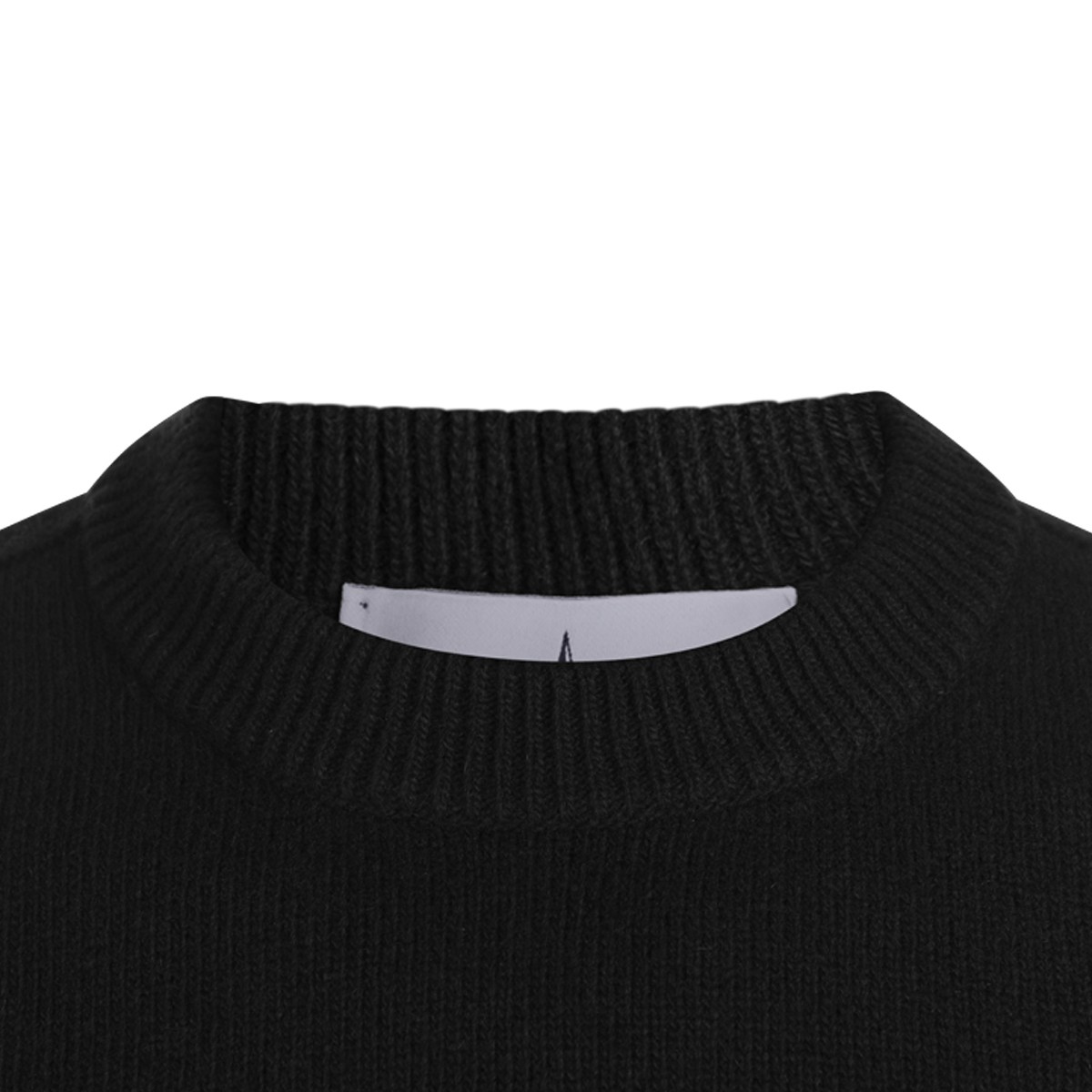 BLACK WOOL SWEATER