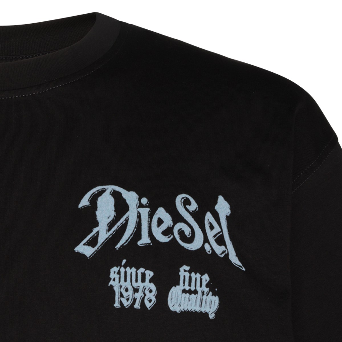BLACK COTTON FLOCK T-SHIRT