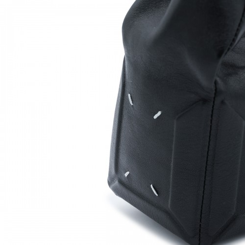 BLACK LEATHER BOX EAST WEST SMALL SHOULDER BAG