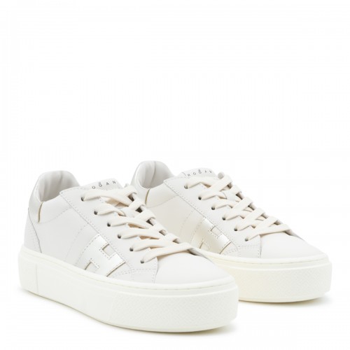 BEIGE AND SILVER LEATHER... 2