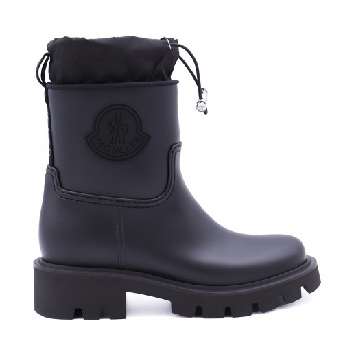 BLACK KICKSTREAM BOOTS