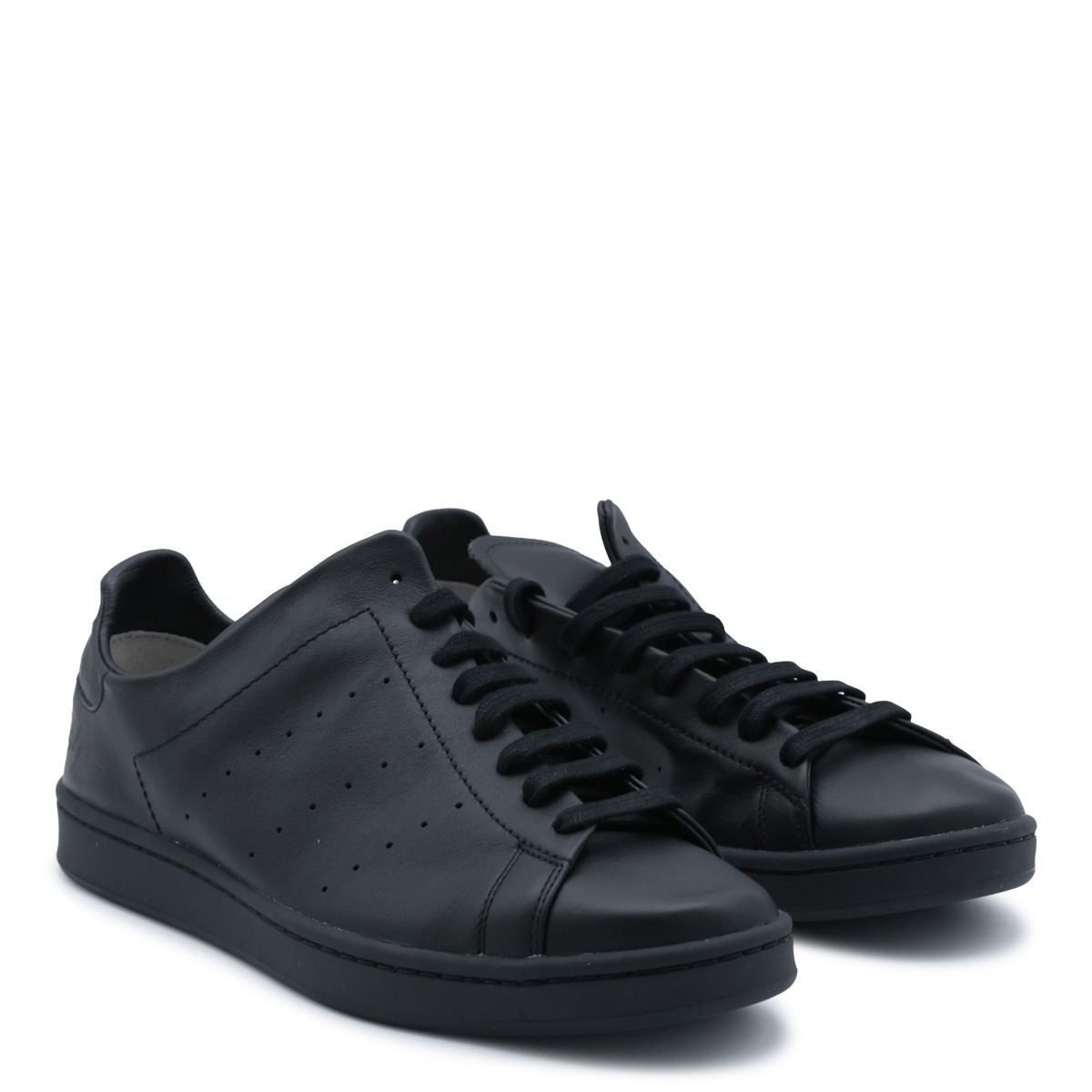 BLACK LEATHER DIAGONAL STAN SMITH...