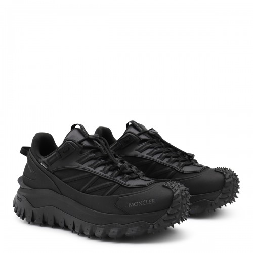 BLACK TRAILGRIP SNEAKERS