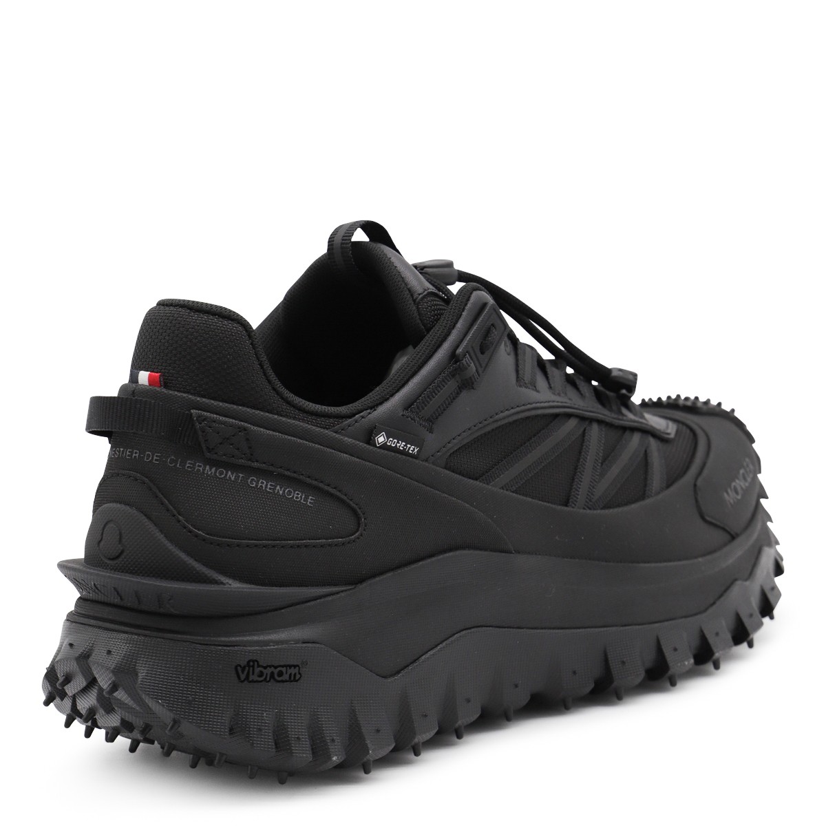 BLACK TRAILGRIP SNEAKERS