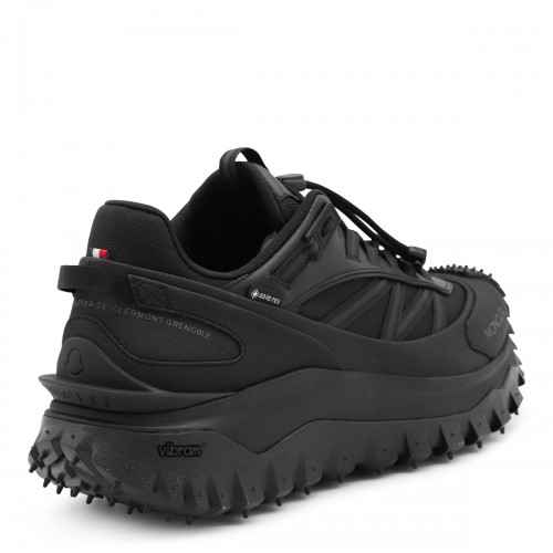 BLACK TRAILGRIP SNEAKERS