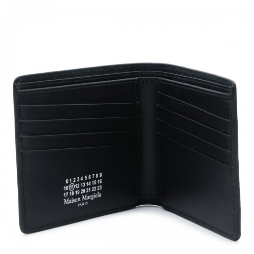 BLACK LEATHER WALLET