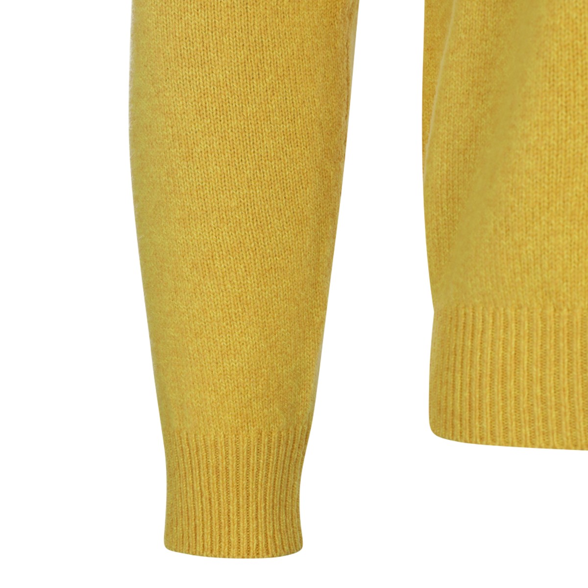 YELLOW WOOL KNITWEAR