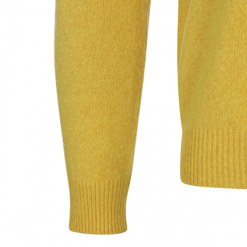 YELLOW WOOL KNITWEAR