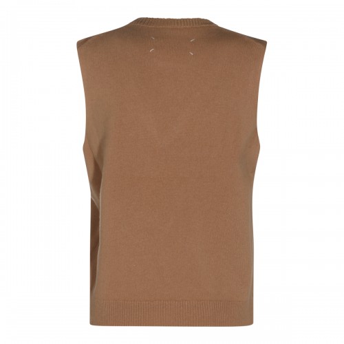 CAMEL VIRGIN WOOL VEST SWEATER 2
