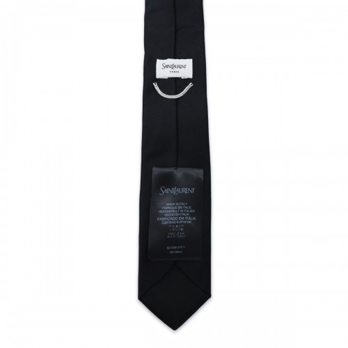 BLACK SILK TIE