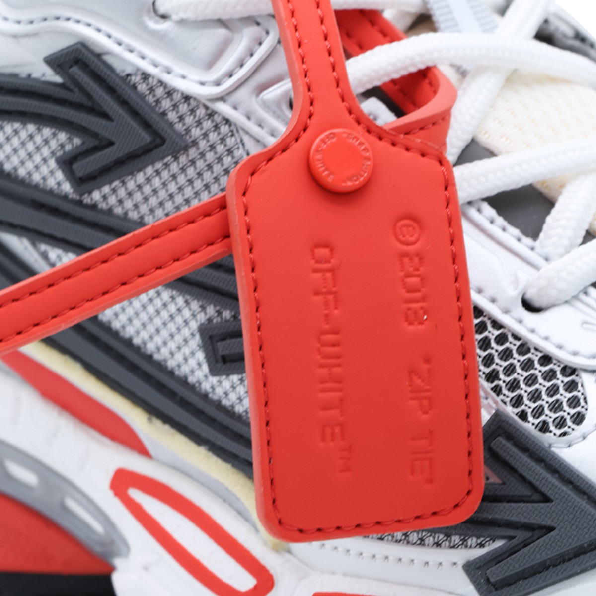 GREY AND RED BE RIGHT BACK SNEAKERS