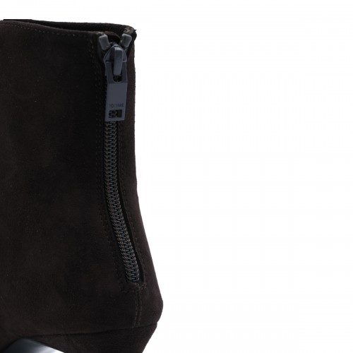 BROWN LEATHER BOOTS