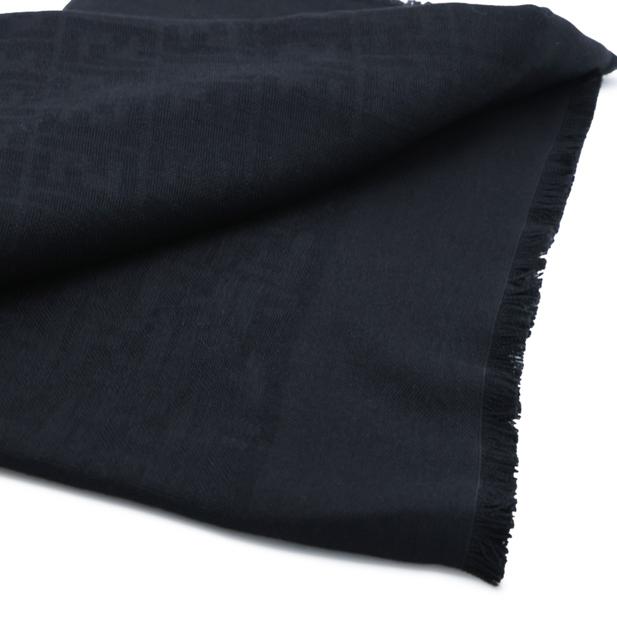 BLACK WOOL SCARF