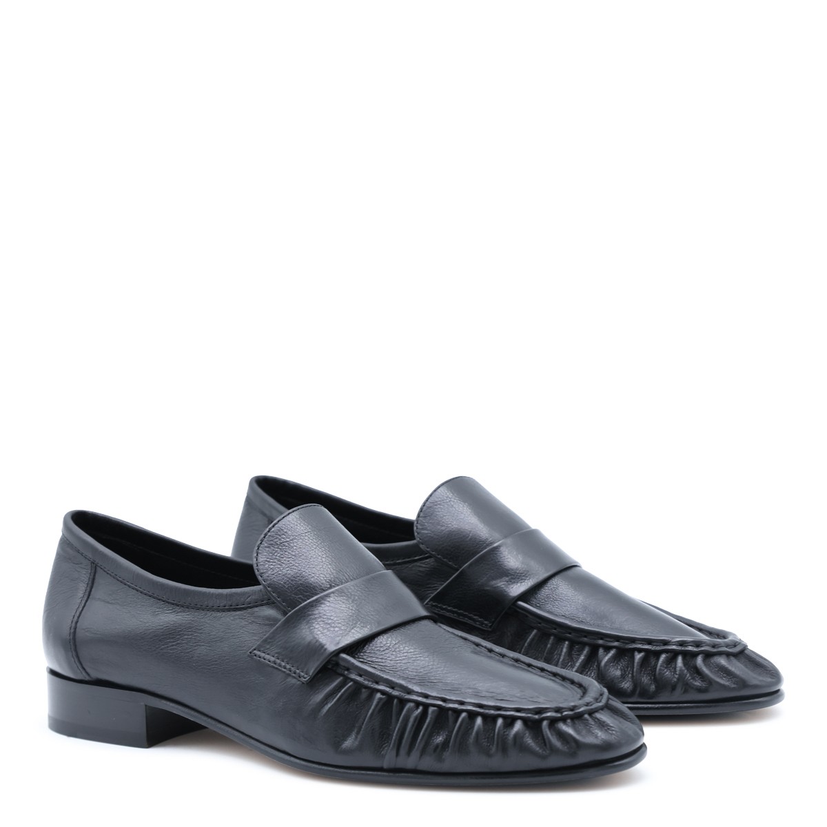 BLACK LEATHER SOFT LOAFERS