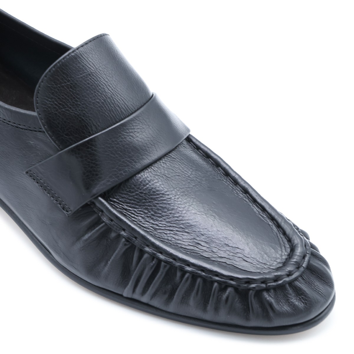 BLACK LEATHER SOFT LOAFERS