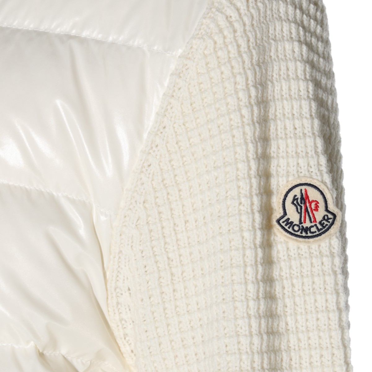 WHITE KNITTED CASUAL JACKET