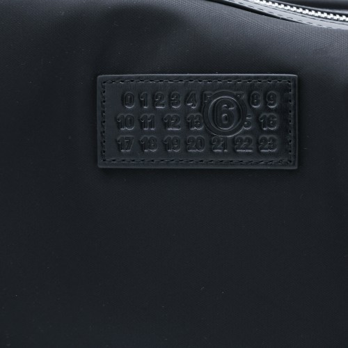 BLACK NYLON SHOULDER BAG
