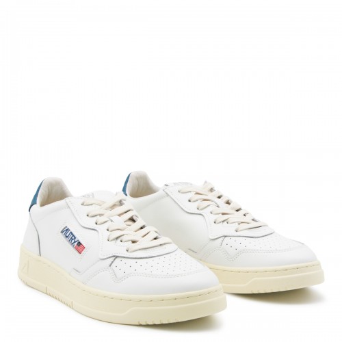 WHITE AND BLUE LEATHER MEDALIST SNEAKERS