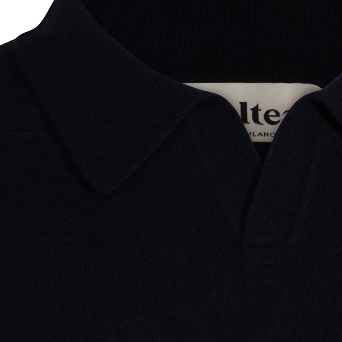 NAVY VIRGIN WOOL SWEATER