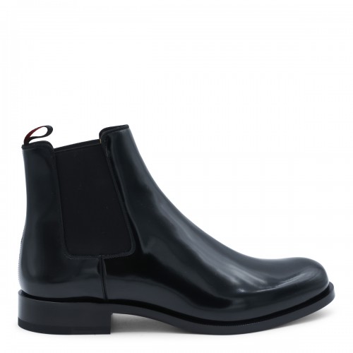 BLACK LEATHER BOOTS