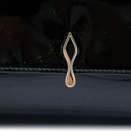 BLACK LEATHER BETTINA WALLET ON CHAIN