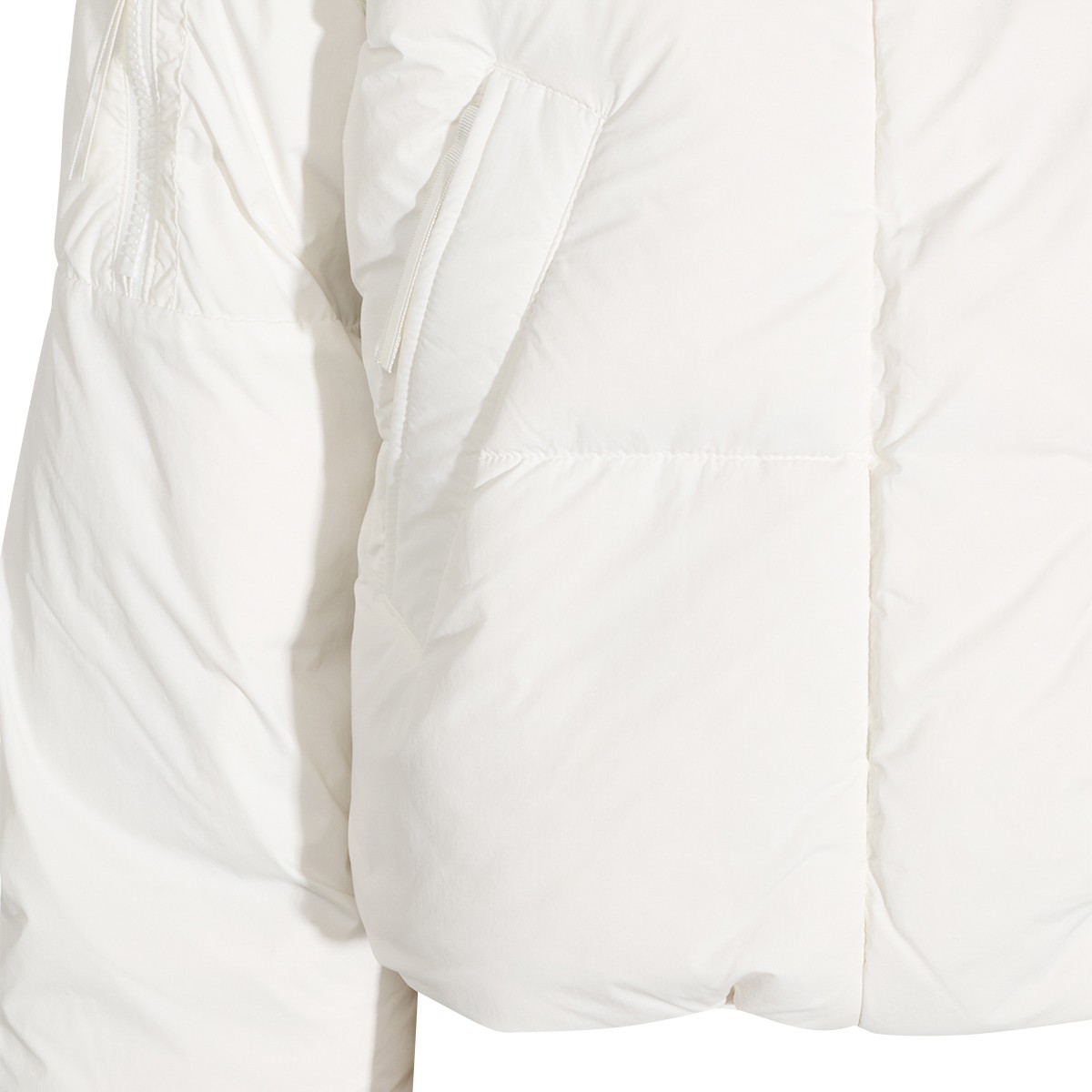 WHITE CHILLIWACK PUFFER RECYCLED...
