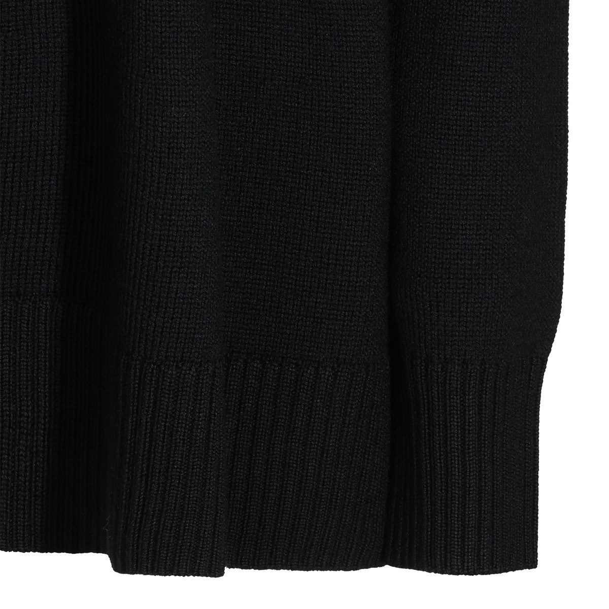 BLACK WOOL TOP